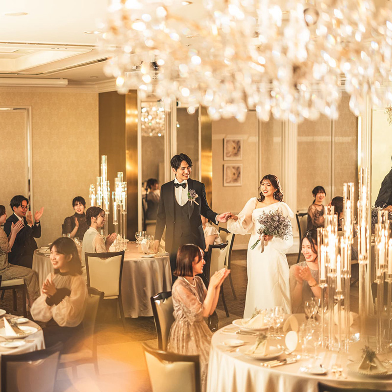 ウエディングの披露宴会場マーガレット風景