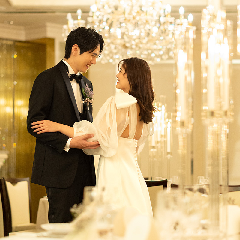 ウエディングの披露宴会場マーガレット風景