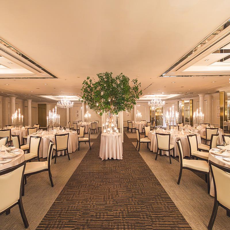 ウエディングの披露宴会場マーガレット風景