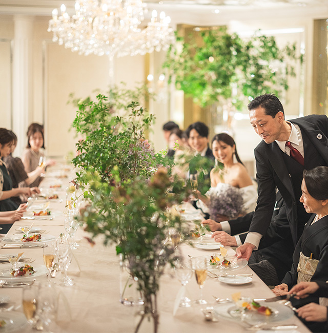 ウエディングの披露宴会場マーガレット風景