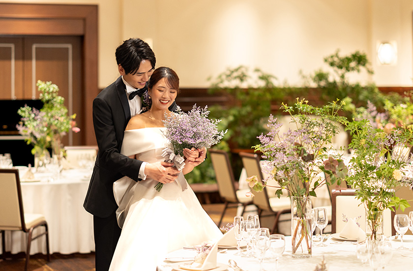 ウエディングの披露宴会場オリエンタル風景