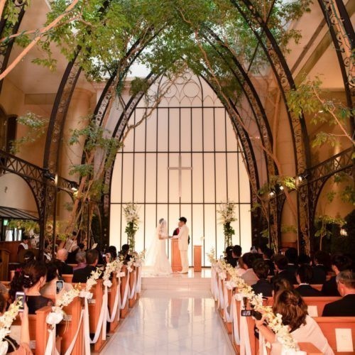 憧れのチャペルで☆ご新婦の夢や想いがたくさん詰まった結婚式
