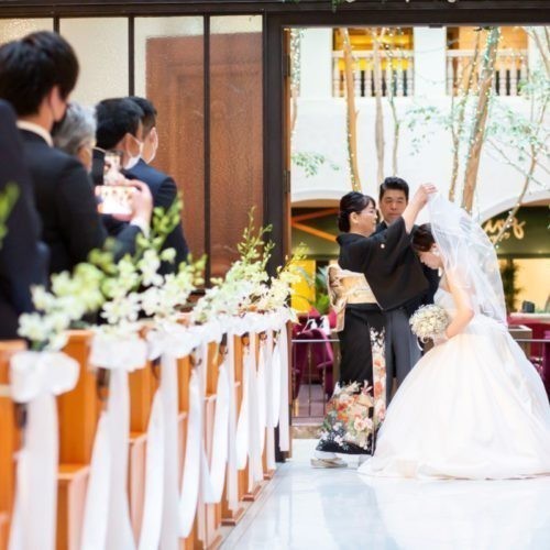 笑顔あふれるナチュラルウエディング
